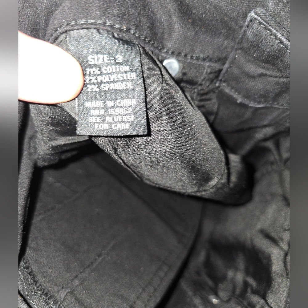 Fire And Rain Size 3 Black Shorts